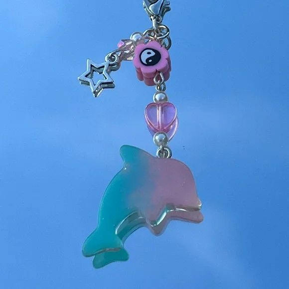 Handmade Y2k Coconut Girl Pink Beachy Dolphin Ying Yang Star Cell Phone Strap - Picture 3 of 4